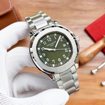 Replica Japan Movement Patek Philippe Aquanaut Green Dial Watch 42MM